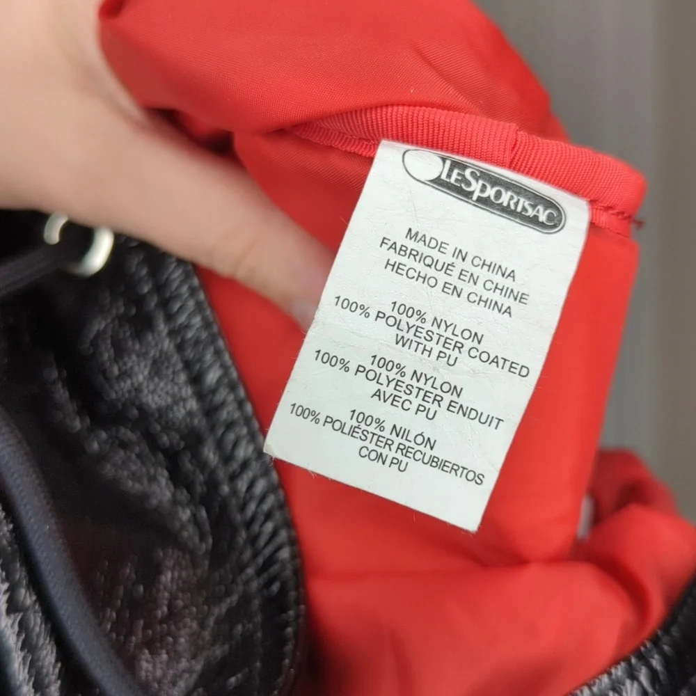 LeSportsac Black Backpack with Red, Pink, White Hearts - Picture 6 of 9